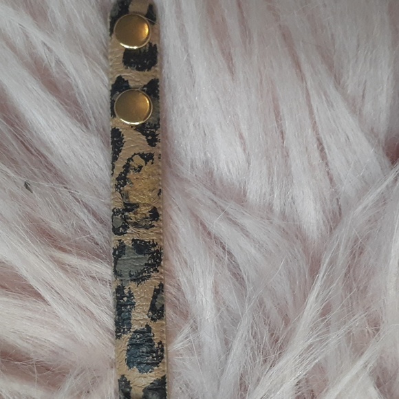 RARE!! PRE-LOVED BETSEY JOHNSON RHINESTONE CAT COLLAR-XS - Picture 3 of 6